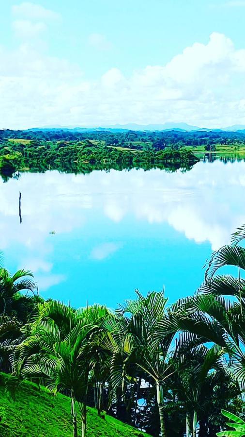 Cabana'S On Gatun Lake In Arenosa Hotel Exterior photo