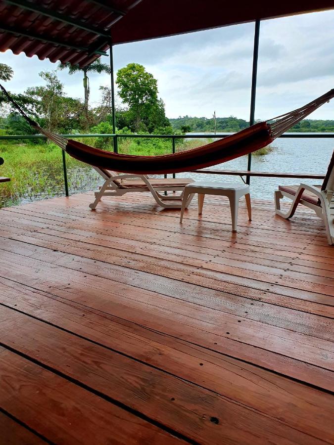 Cabana'S On Gatun Lake In Arenosa Hotel Exterior photo