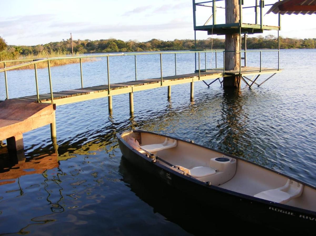 Cabana'S On Gatun Lake In Arenosa Hotel Exterior photo